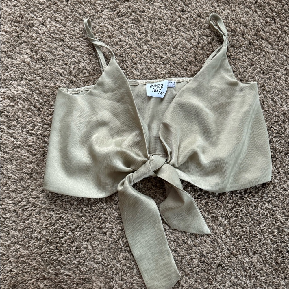 Princess Polly front tie shirt